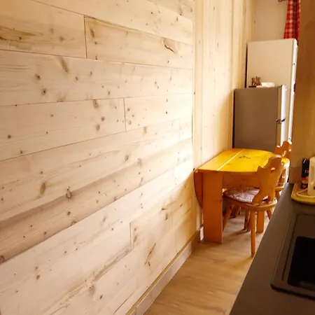 Plaisance Ξενοδοχείο με διαμερίσματα