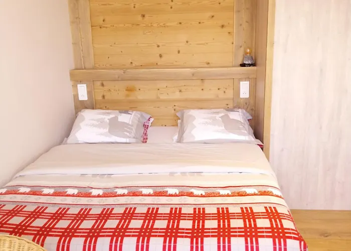 Plaisance Aparthotel 3*